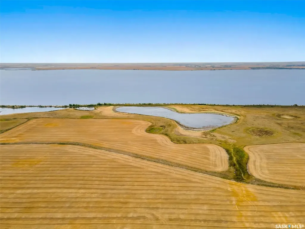 44 Sunset Acres Lane Last Mountain Lake East Side SK S0G 0Z0