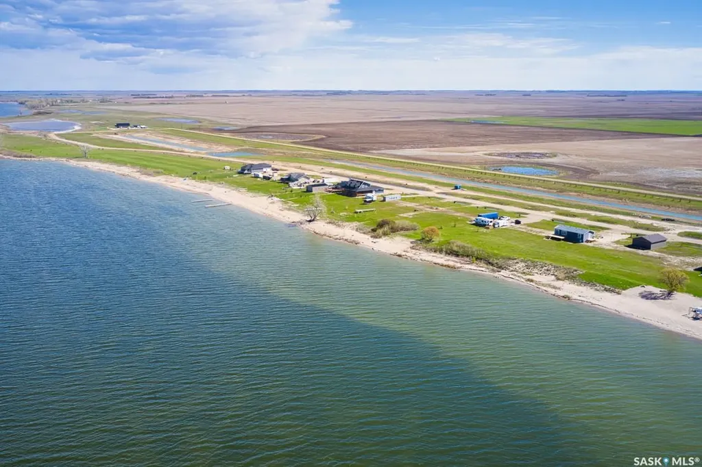 44 Sunset Acres Lane Last Mountain Lake East Side SK S0G 0Z0