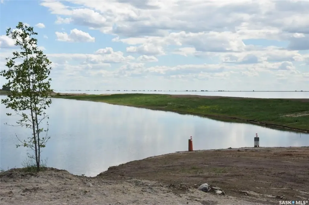 44 Sunset Acres Lane Last Mountain Lake East Side SK S0G 0Z0