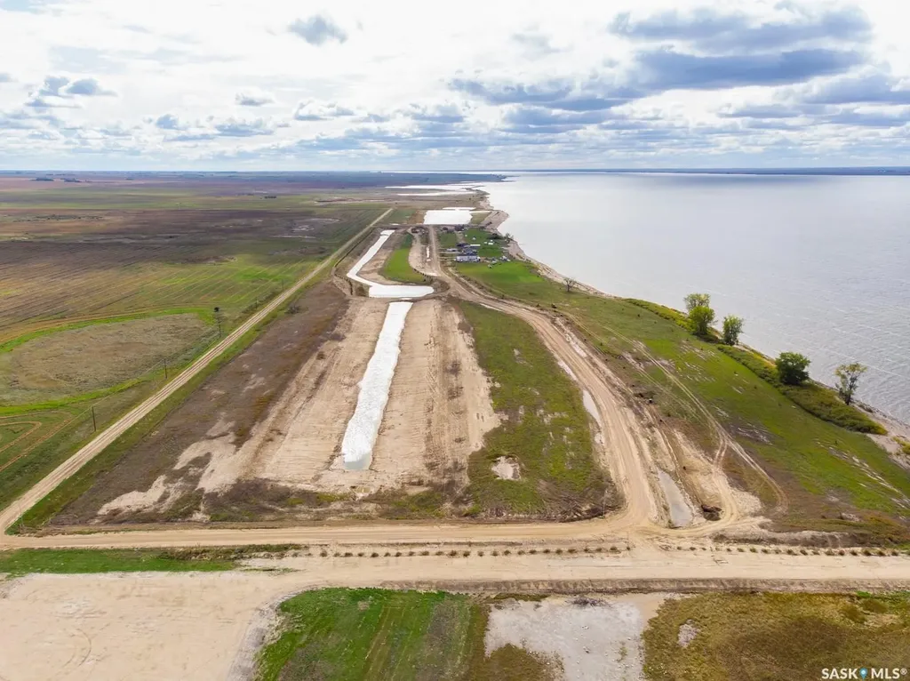44 Sunset Acres Lane Last Mountain Lake East Side SK S0G 0Z0