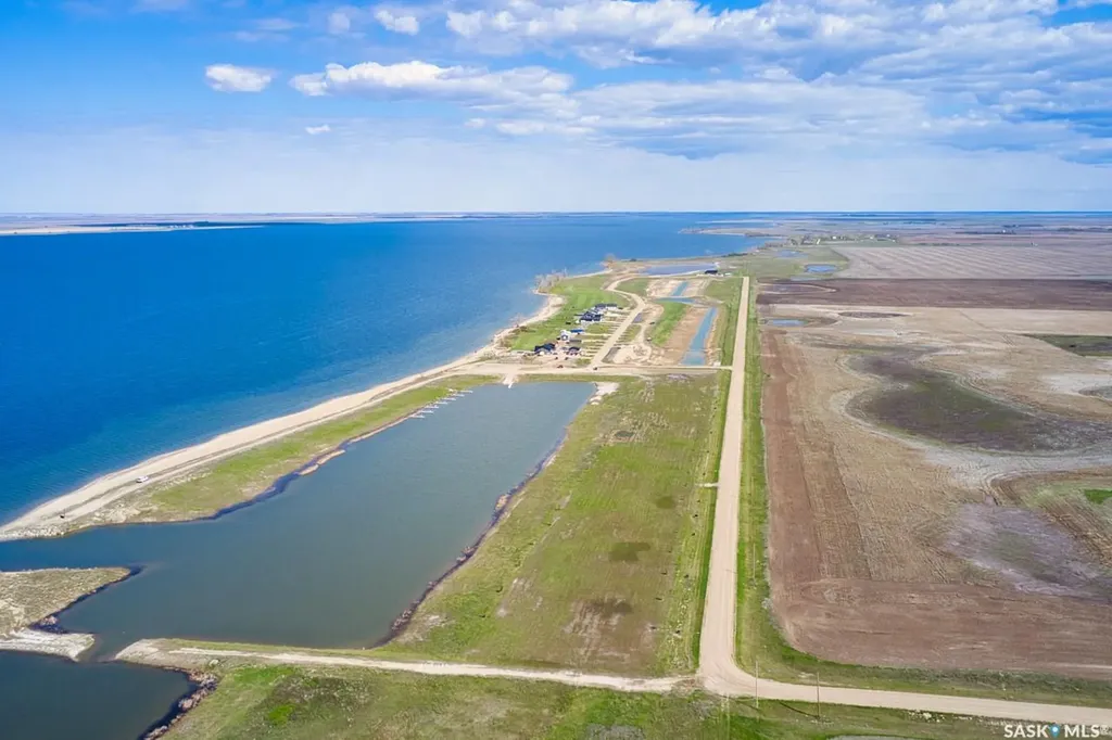 44 Sunset Acres Lane Last Mountain Lake East Side SK S0G 0Z0