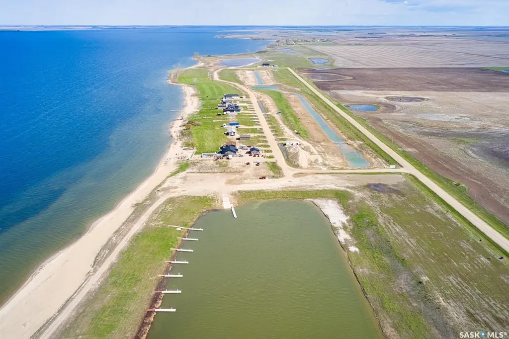 44 Sunset Acres Lane Last Mountain Lake East Side SK S0G 0Z0