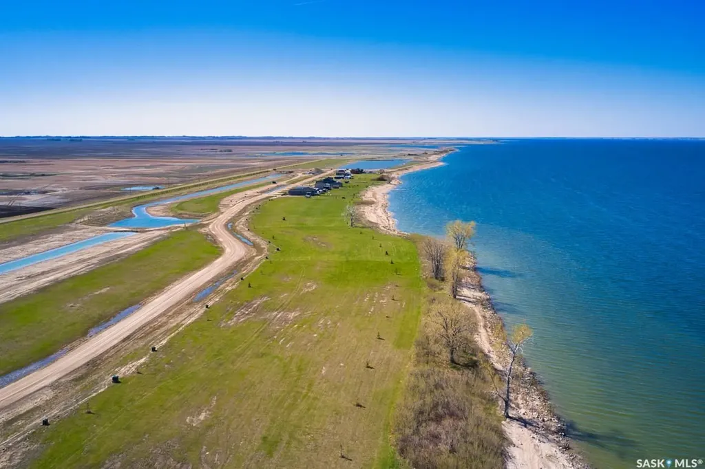 44 Sunset Acres Lane Last Mountain Lake East Side SK S0G 0Z0