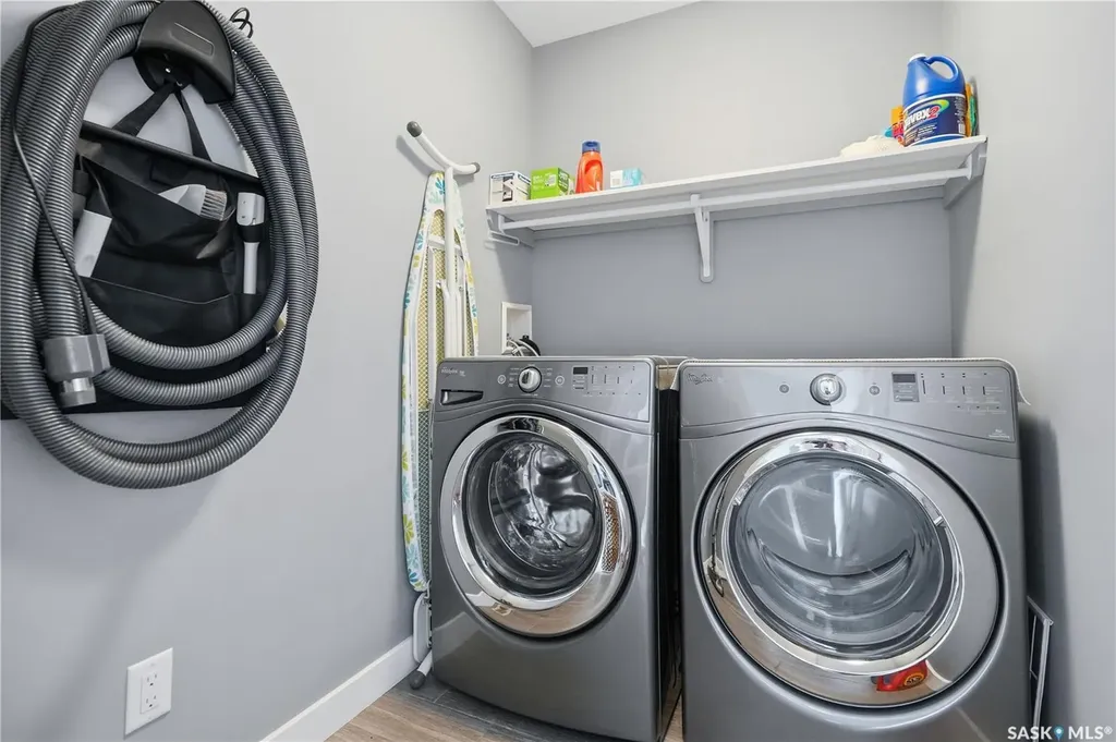 4009 Alton Crescent Regina SK S4W 0H6