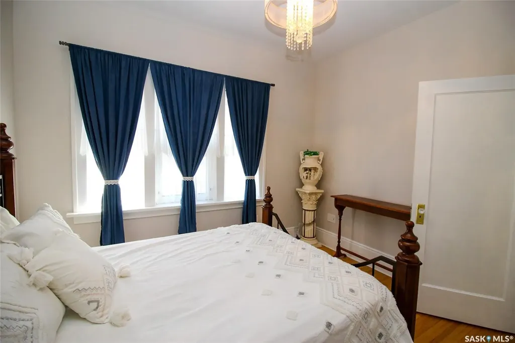 671 2nd Street E Shaunavon SK S0N 2M0