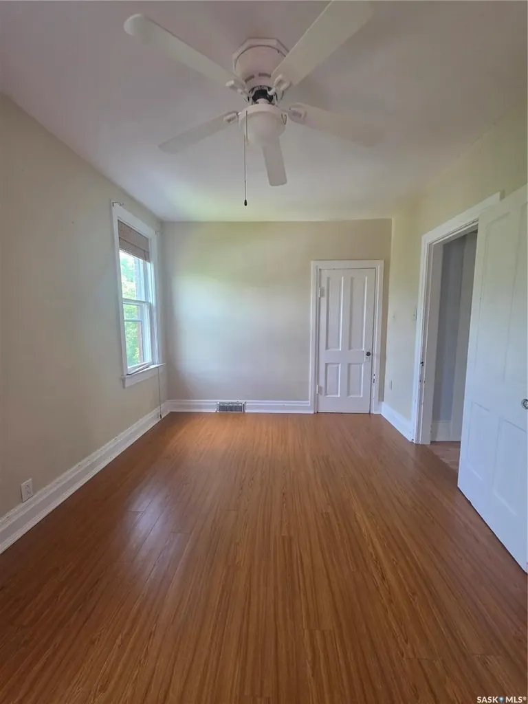 905 2nd Street Estevan SK S4A 0L3