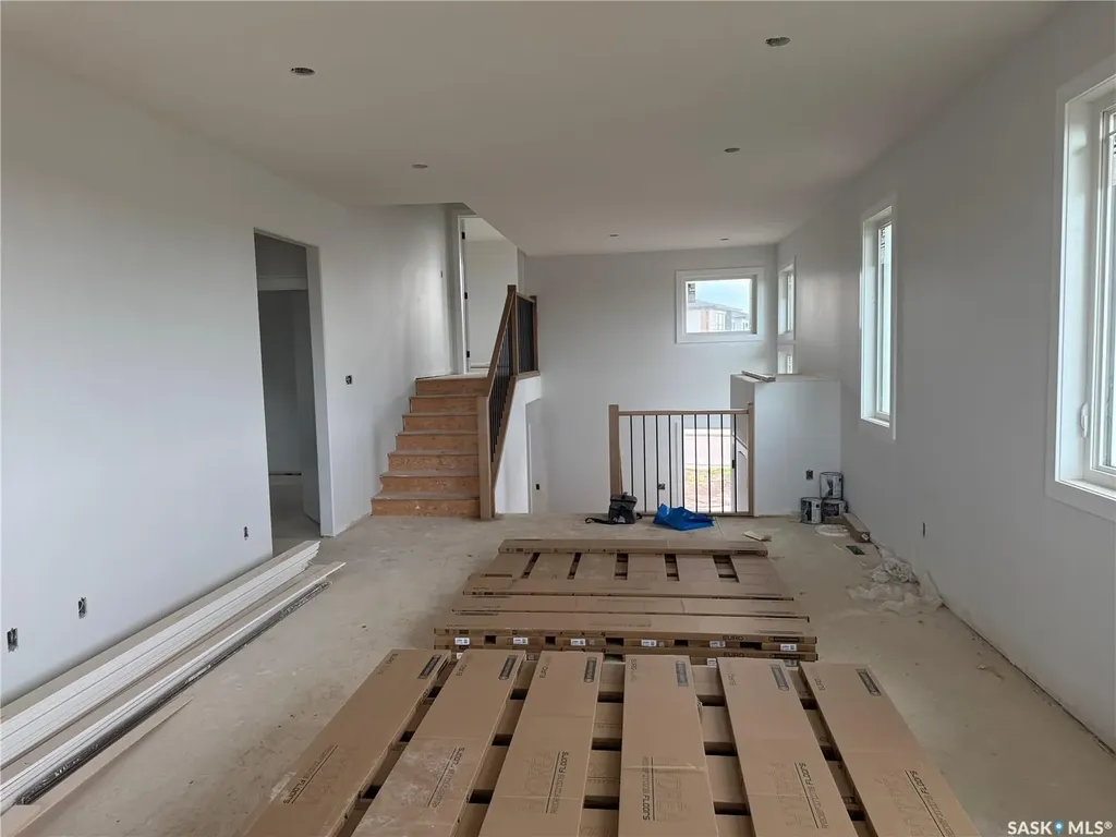492 Woolf Bend Saskatoon SK S7W 1E4