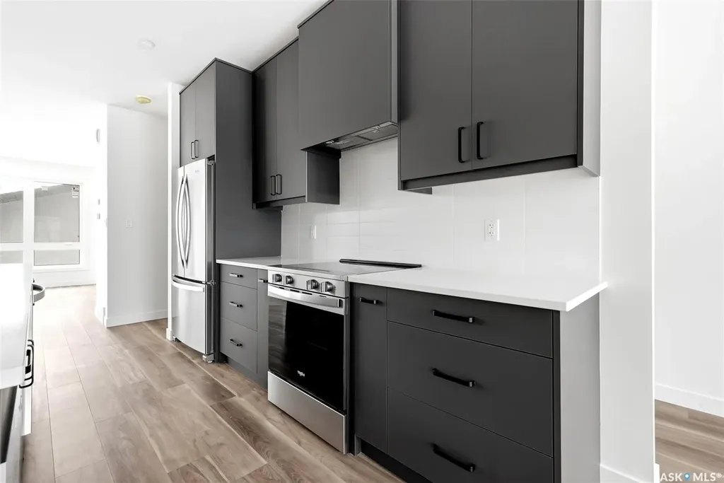 3023 Regina Avenue Regina SK S4S 0G3