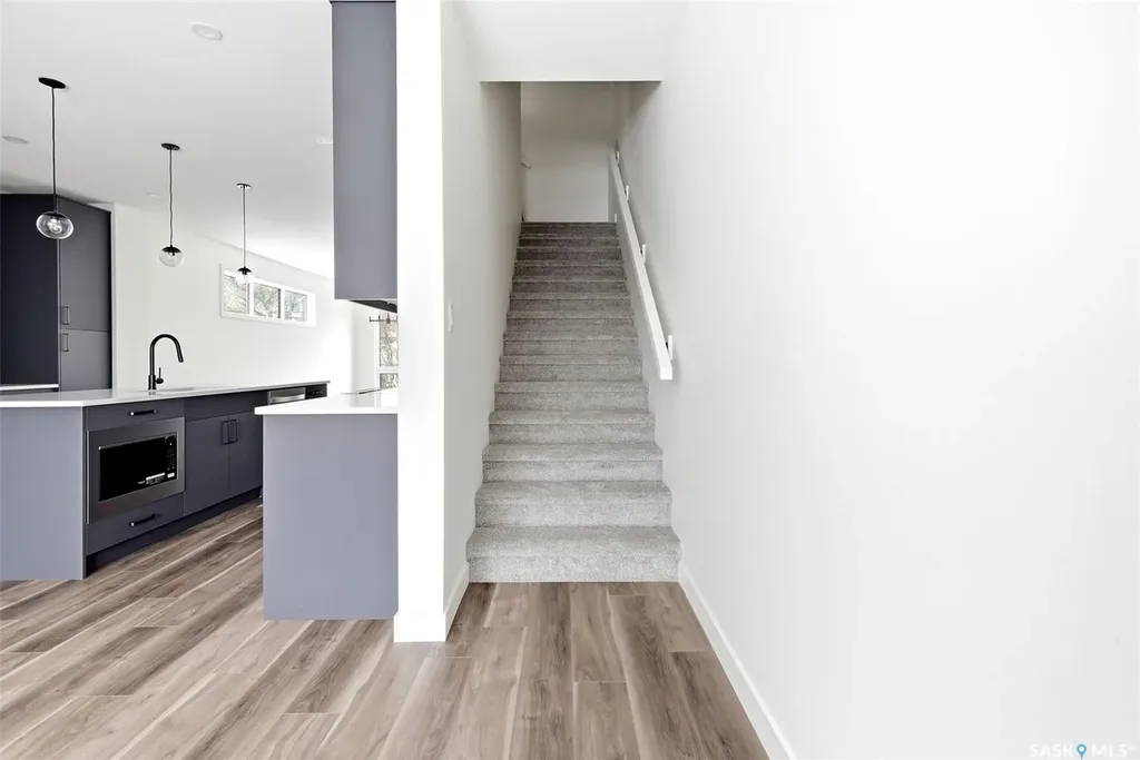 3023 Regina Avenue Regina SK S4S 0G3