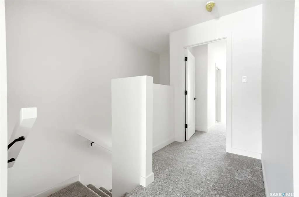 3023 Regina Avenue Regina SK S4S 0G3
