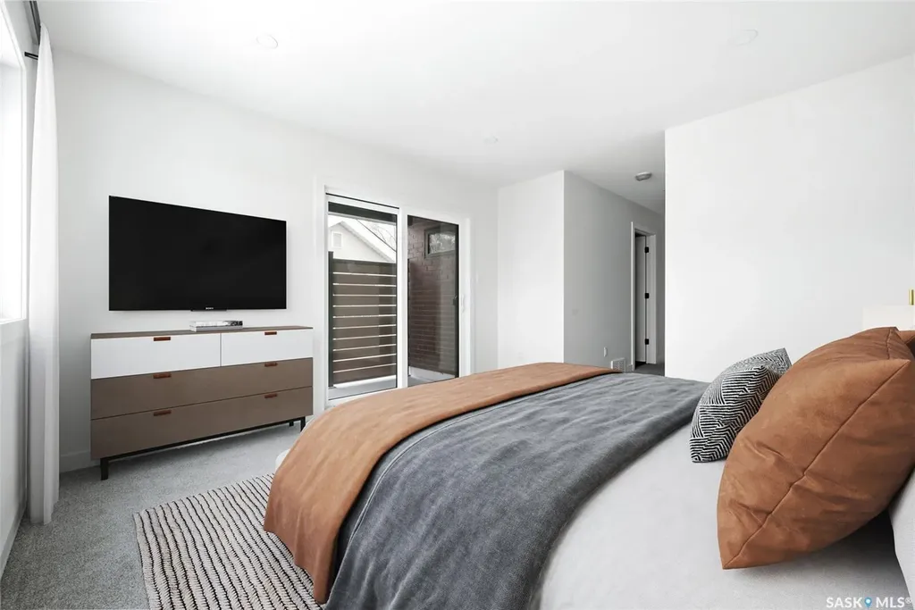3023 Regina Avenue Regina SK S4S 0G3