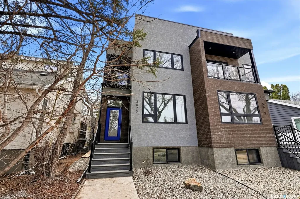 3023 Regina Avenue Regina SK S4S 0G3