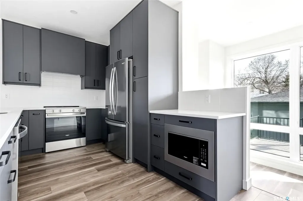 3917 Qu'appelle Drive Regina SK S4S 0E1