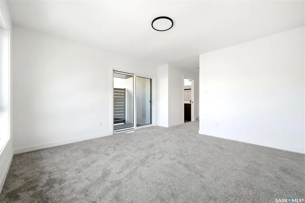 3917 Qu'appelle Drive Regina SK S4S 0E1
