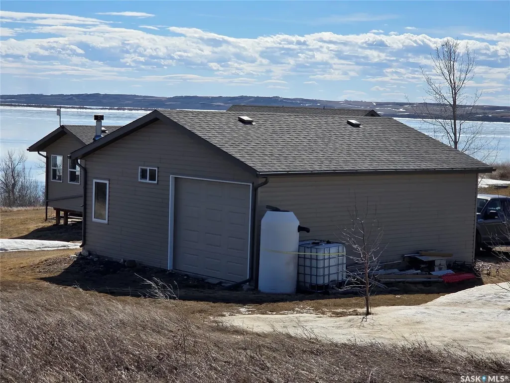 4 Pelletier Point Redberry Rm No. 435 SK S0J 1A0