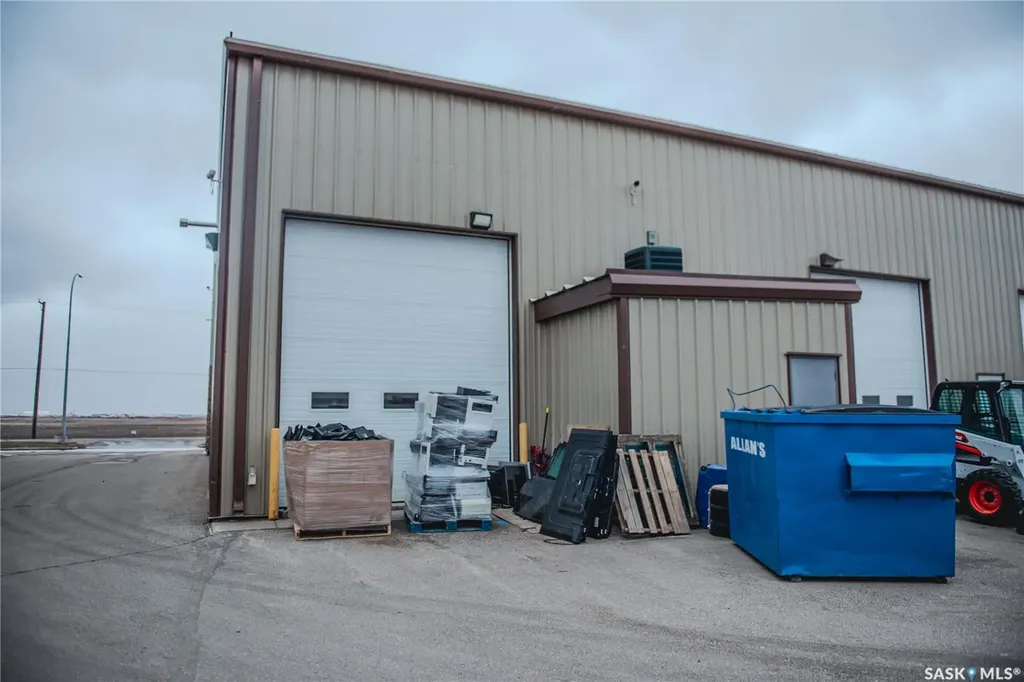 4019 Aronec Avenue Saskatoon SK S7P 0E1