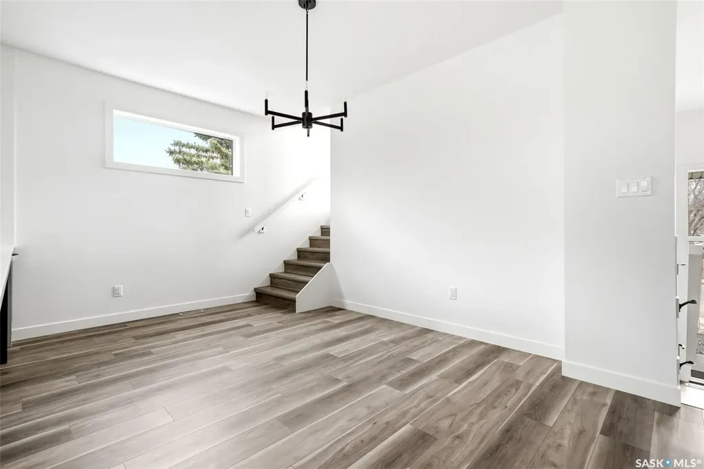 3919 Qu'appelle Drive Regina SK S4S 0E1