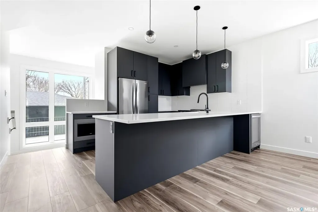 3919 Qu'appelle Drive Regina SK S4S 0E1