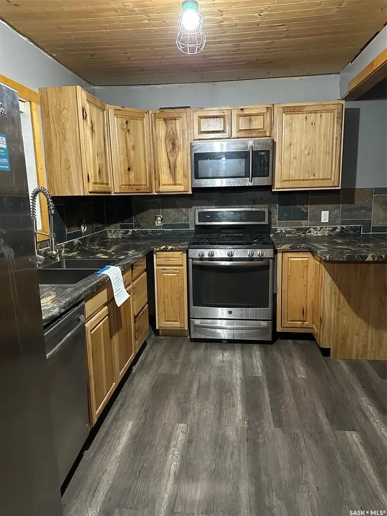 321 Walsh Street Bienfait SK S0C 0M0