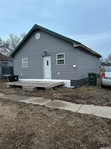 321 Walsh Street Bienfait SK S0C 0M0