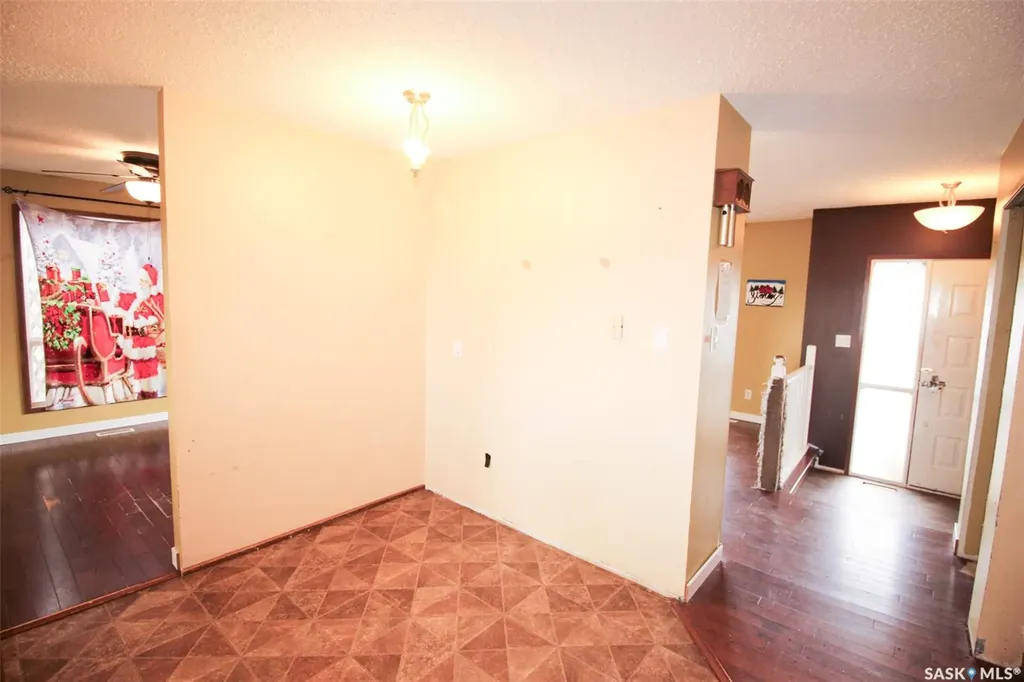 504 3rd Avenue E Frontier SK S0N 0W0