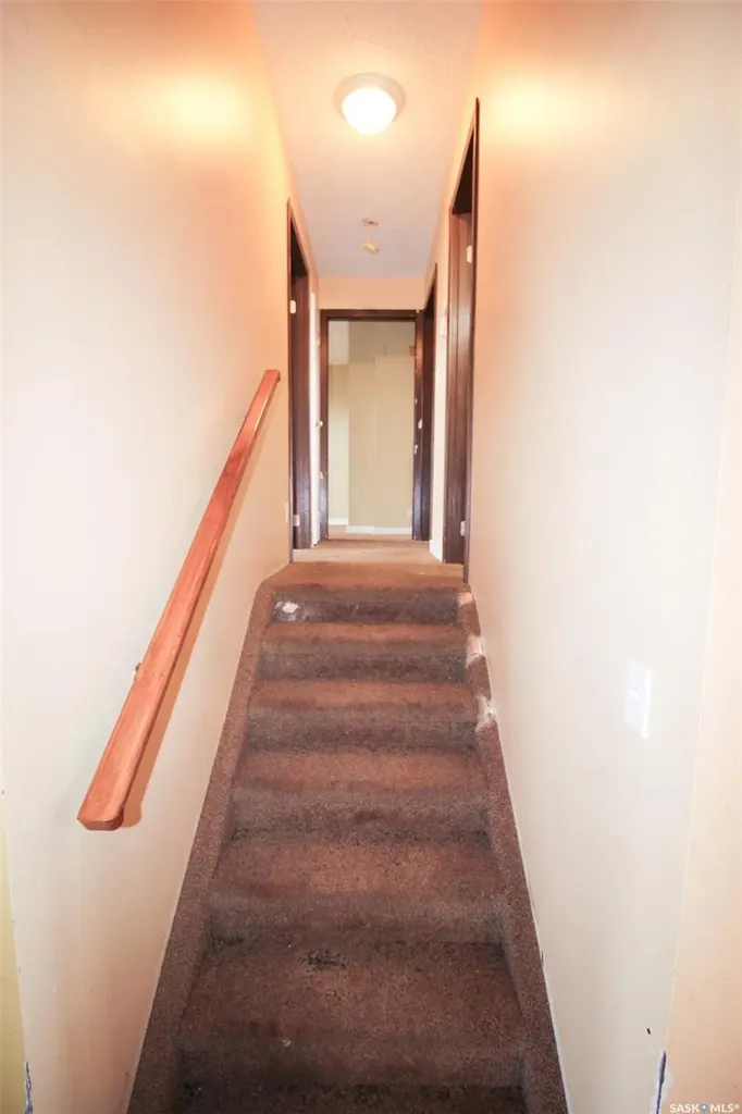 504 3rd Avenue E Frontier SK S0N 0W0