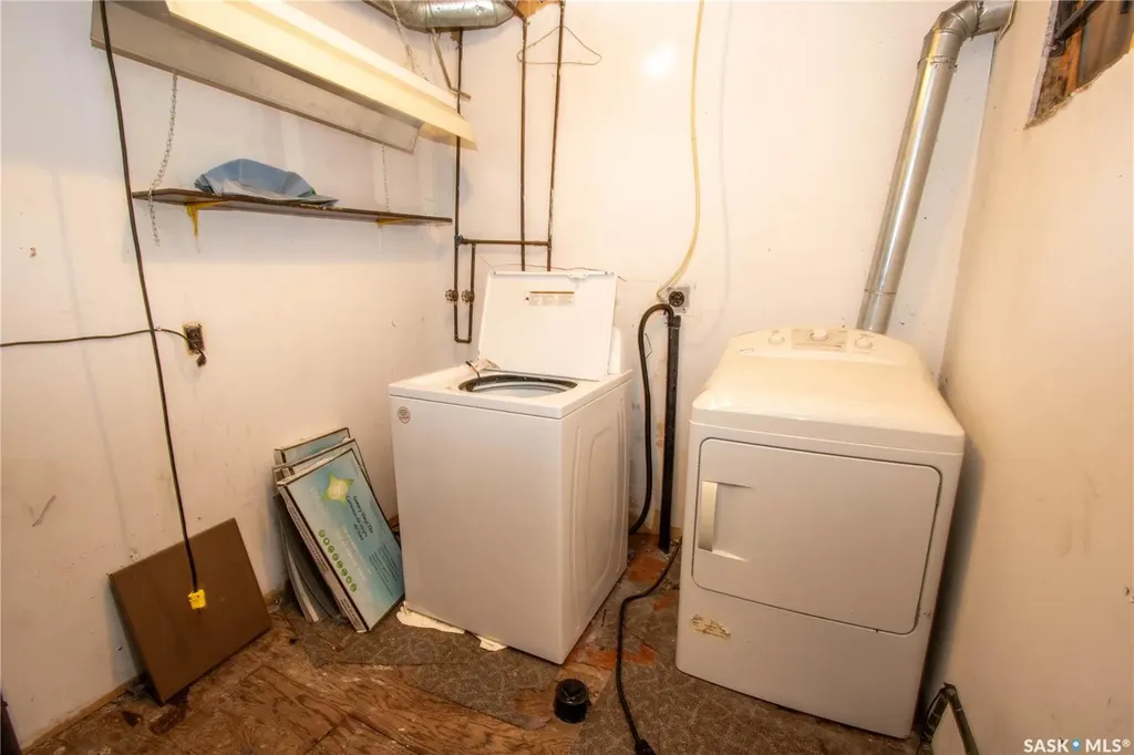 344 Angus Street Regina SK S4R 3K6