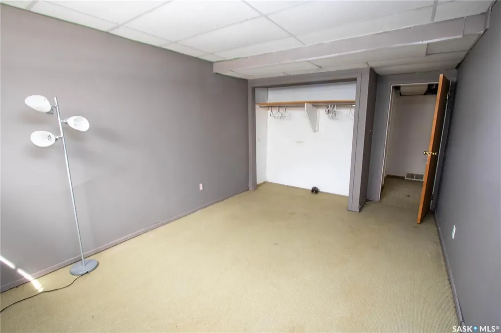 344 Angus Street Regina SK S4R 3K6