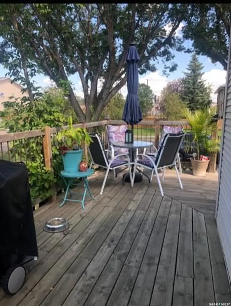 344 Angus Street Regina SK S4R 3K6
