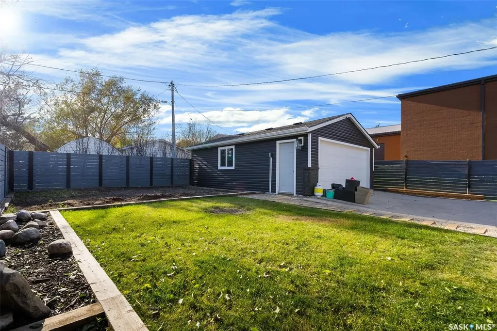 421 2nd Avenue Odessa SK S0G 3S0
