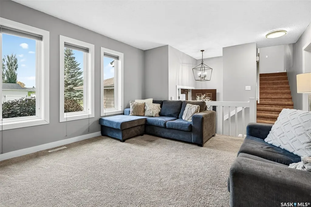 107 Cottonwood Street Caronport SK S0H 0S0