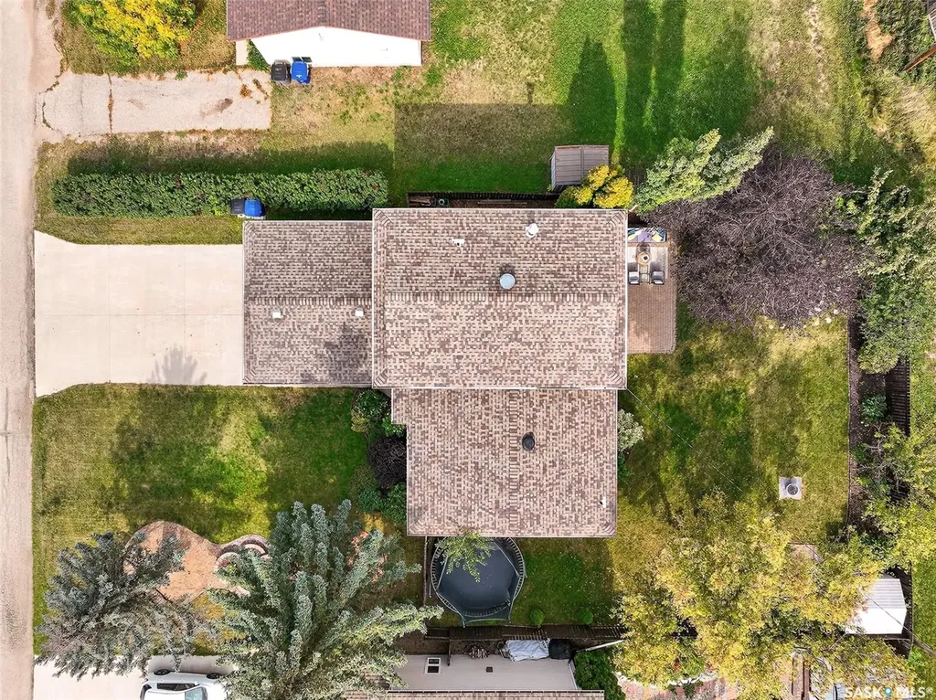 107 Cottonwood Street Caronport SK S0H 0S0
