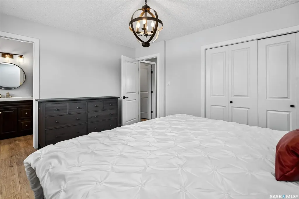 107 Cottonwood Street Caronport SK S0H 0S0