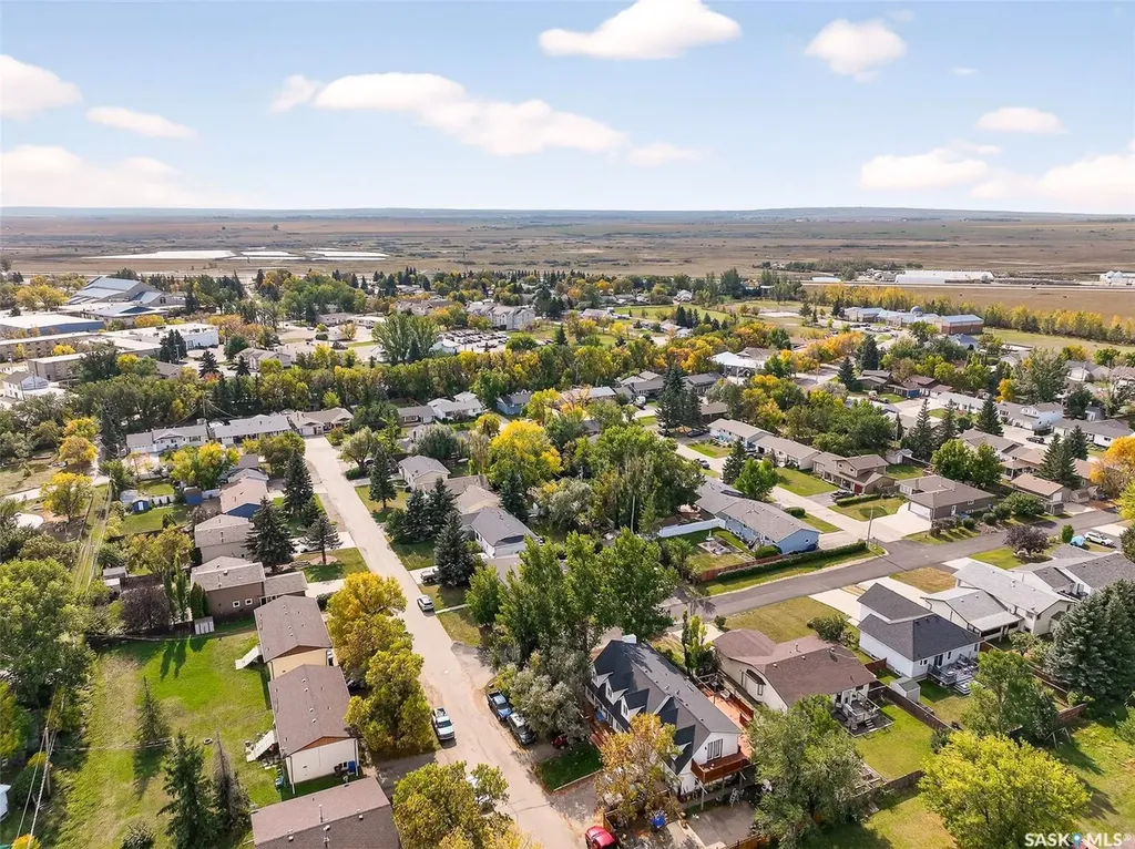 107 Cottonwood Street Caronport SK S0H 0S0