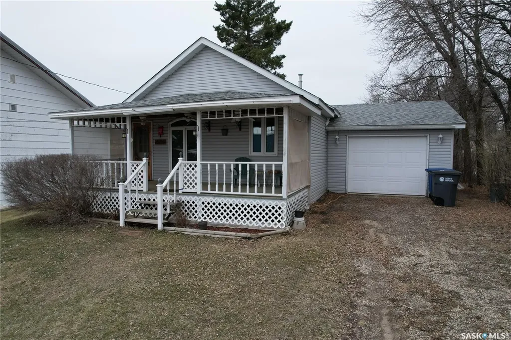 608 Balfour Street Whitewood SK S0G 5C0
