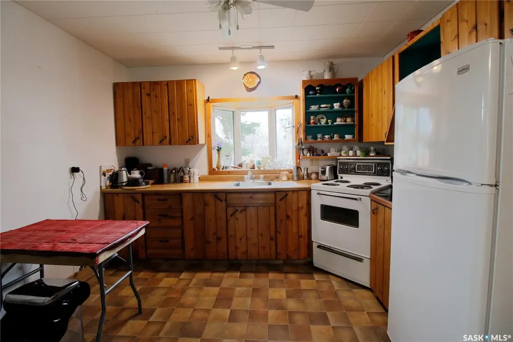 608 Balfour Street Whitewood SK S0G 5C0