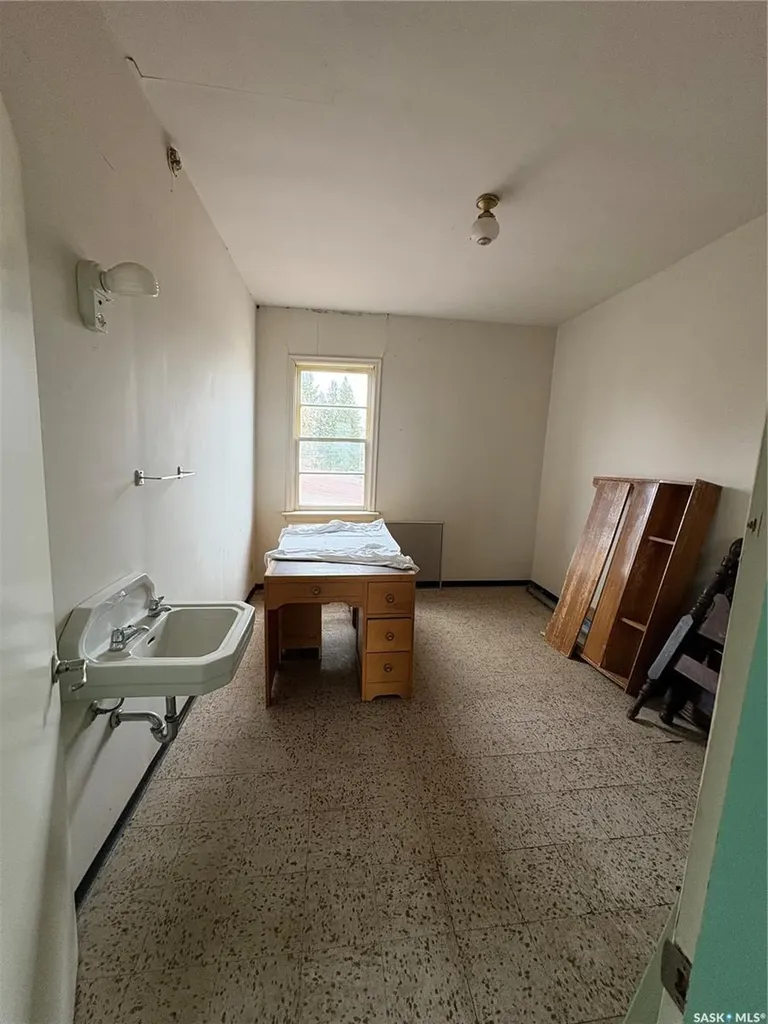 125 Main Street Pelly SK S0A 2Z0