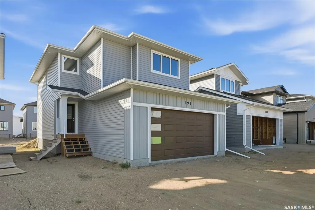 491 Traeger Close Saskatoon SK S7V 1Z5