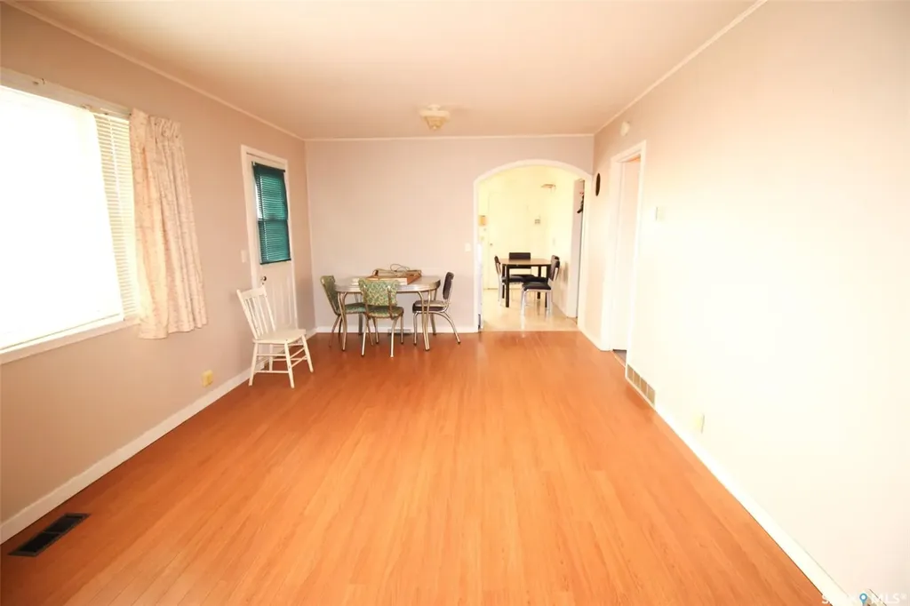 261 2nd Avenue W Shaunavon SK S0N 2M0
