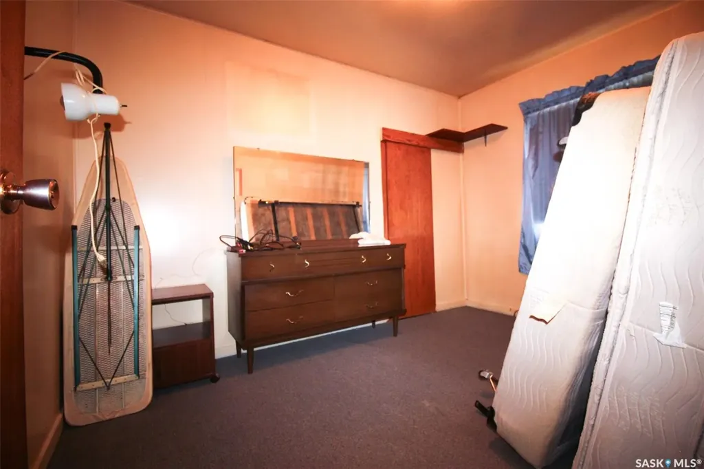 261 2nd Avenue W Shaunavon SK S0N 2M0
