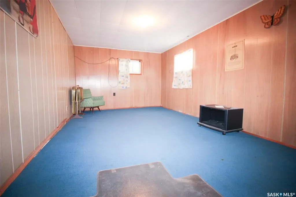 261 2nd Avenue W Shaunavon SK S0N 2M0