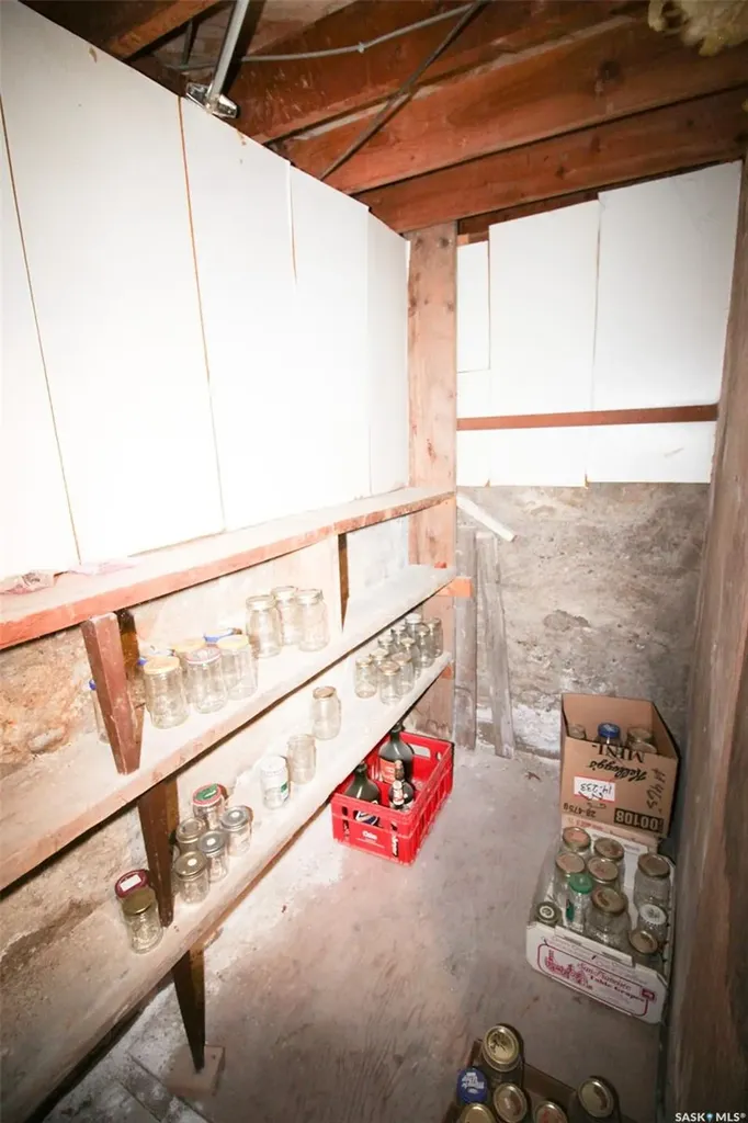 261 2nd Avenue W Shaunavon SK S0N 2M0