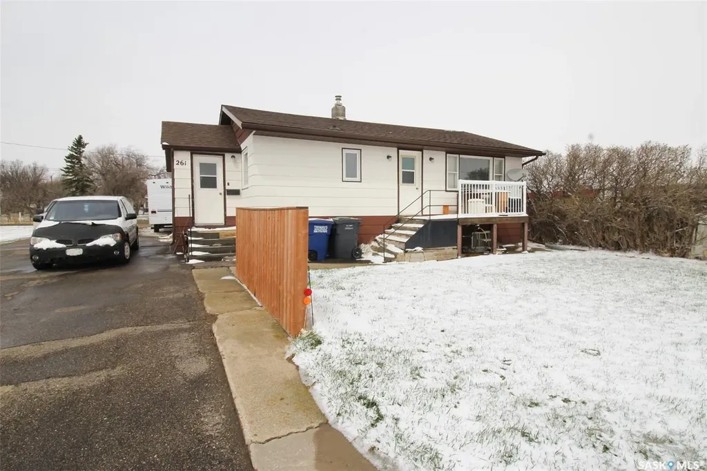 261 2nd Avenue W Shaunavon SK S0N 2M0