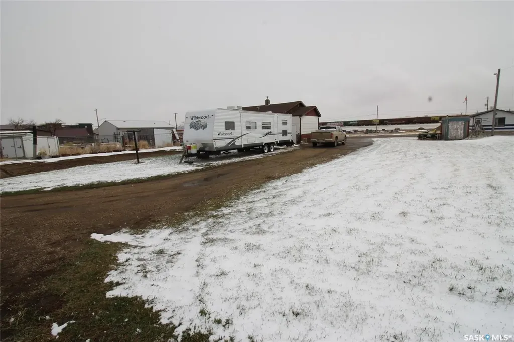 261 2nd Avenue W Shaunavon SK S0N 2M0