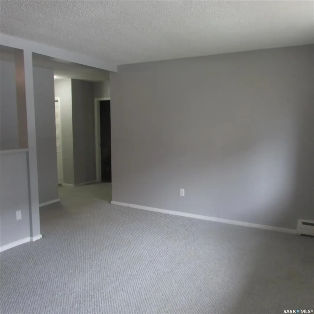 38 Spence Street Regina SK S4S 4H4