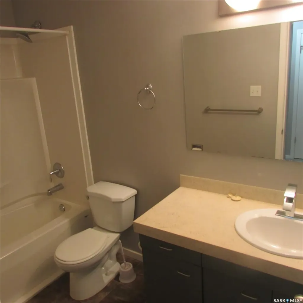 38 Spence Street Regina SK S4S 4H4