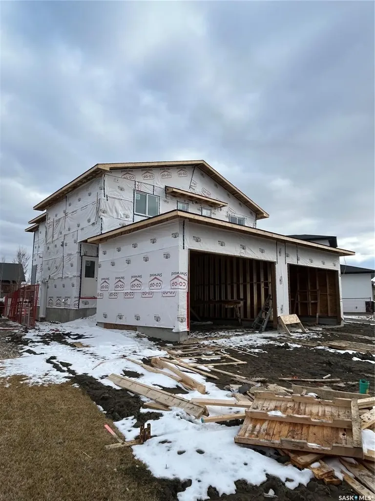 4521 Green Brooks Way E Regina SK S4V 3K5