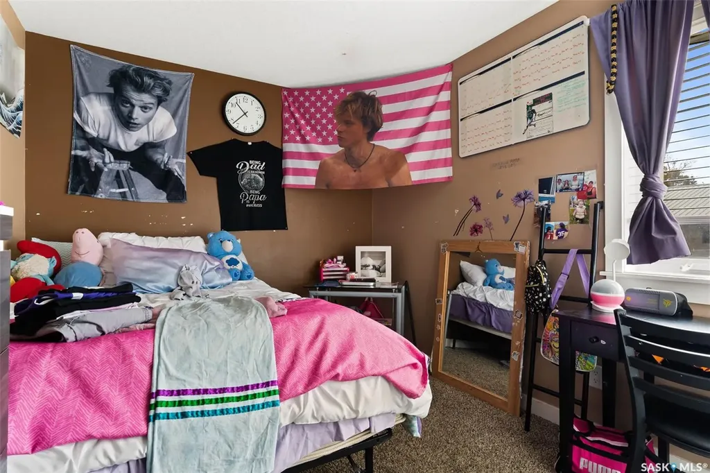 1358 Arthur Street Regina SK S4T 4V8