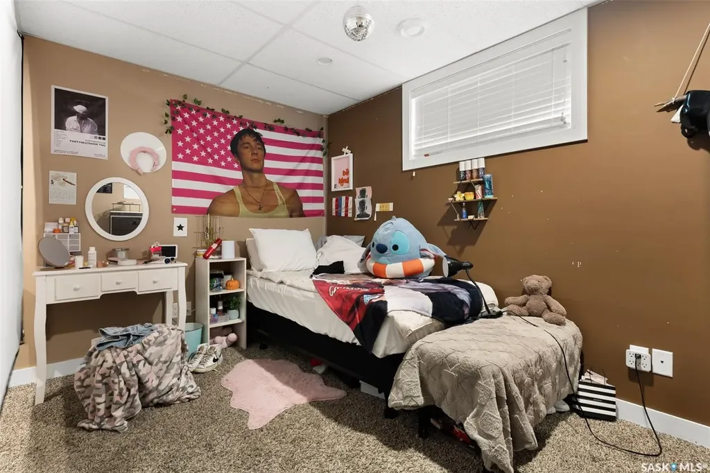 1358 Arthur Street Regina SK S4T 4V8