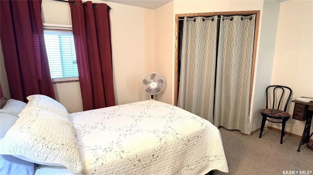 41 Royal Heights Estevan SK S4A 2T9